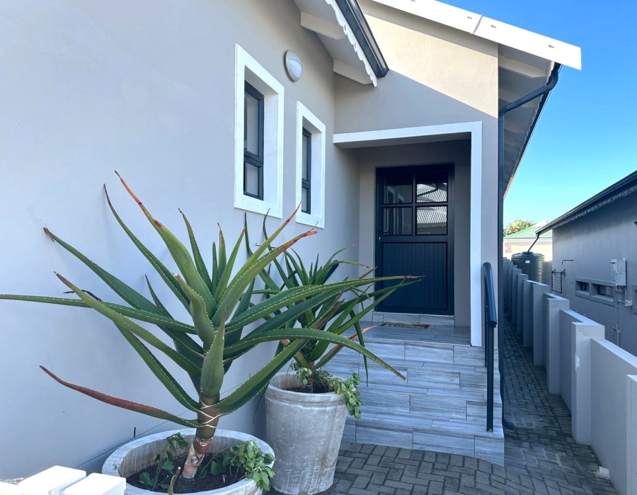 3 Bedroom Property for Sale in Marina Martinique Eastern Cape